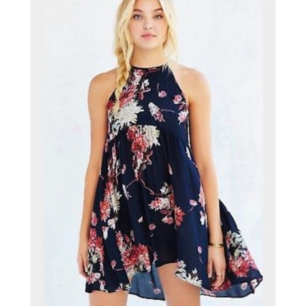 Kimchi Blue Urban Outfitters Floral Flowy Dress